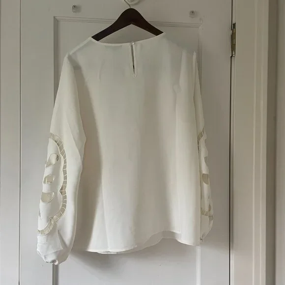 Adrianna Papell Blouse Women's Cream Crewneck Cutout Sleeve L NWT - Picture 4 of 7